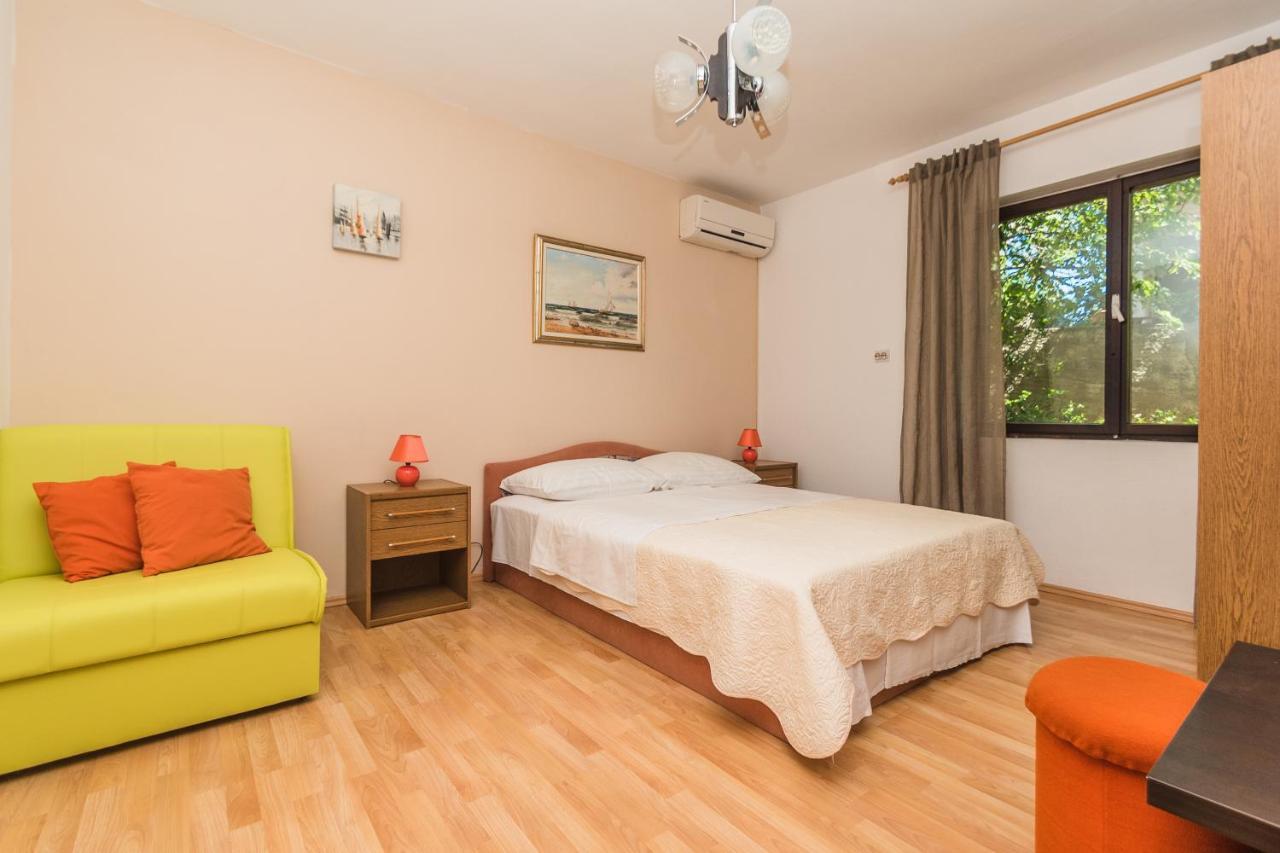 Apartments Ivana 드라말리 외부 사진